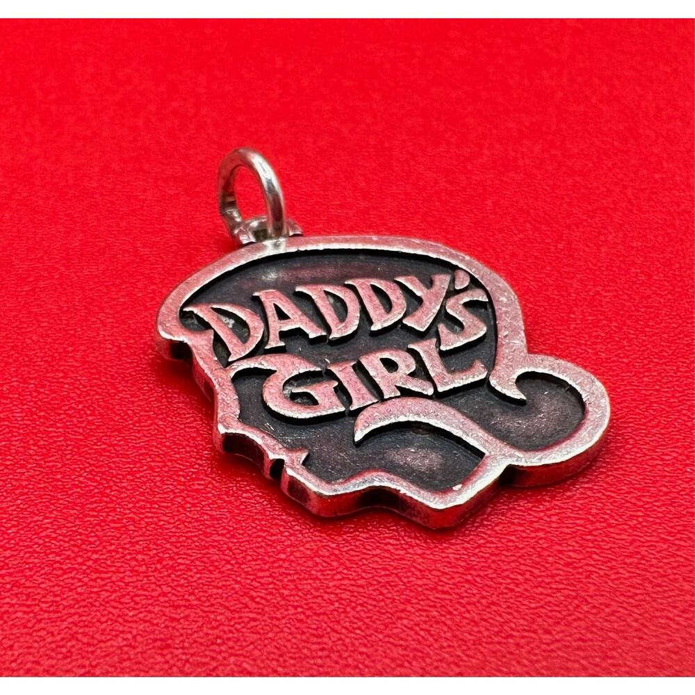 James Avery Daddy's Girl Sterling Silver 925 Charm W/Jump Ring Box Pouch 3.24 GR - Picture 7 of 10